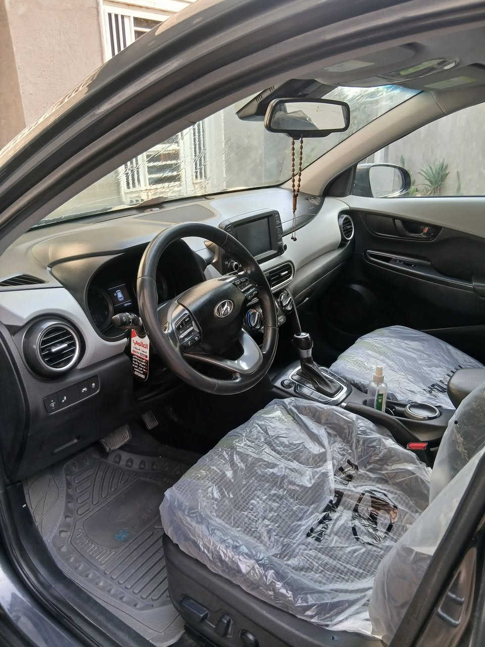 هونداي كونا موديل 2019
رقم بابل بأسمي سعر 125 وبيهة مجال  
 مكفولة من الصبغ حادثها بنيد وجاملغ مبدلات نفس اللون
ماشية 890 الف ميل 
محرك 2000 دوش
السيارة فول موصفات 
كير AT المرغوب   
لد نهاري أمامي 
كامره خلفيه دواره
 تحكمات سترين
3 انظمة قيادة
تدفئة بالكشنات   
فتحة
حساسات . سياقة الية . توقف ذاتي 
    مكان السيارة بابل                      
الاستفسار ***********
