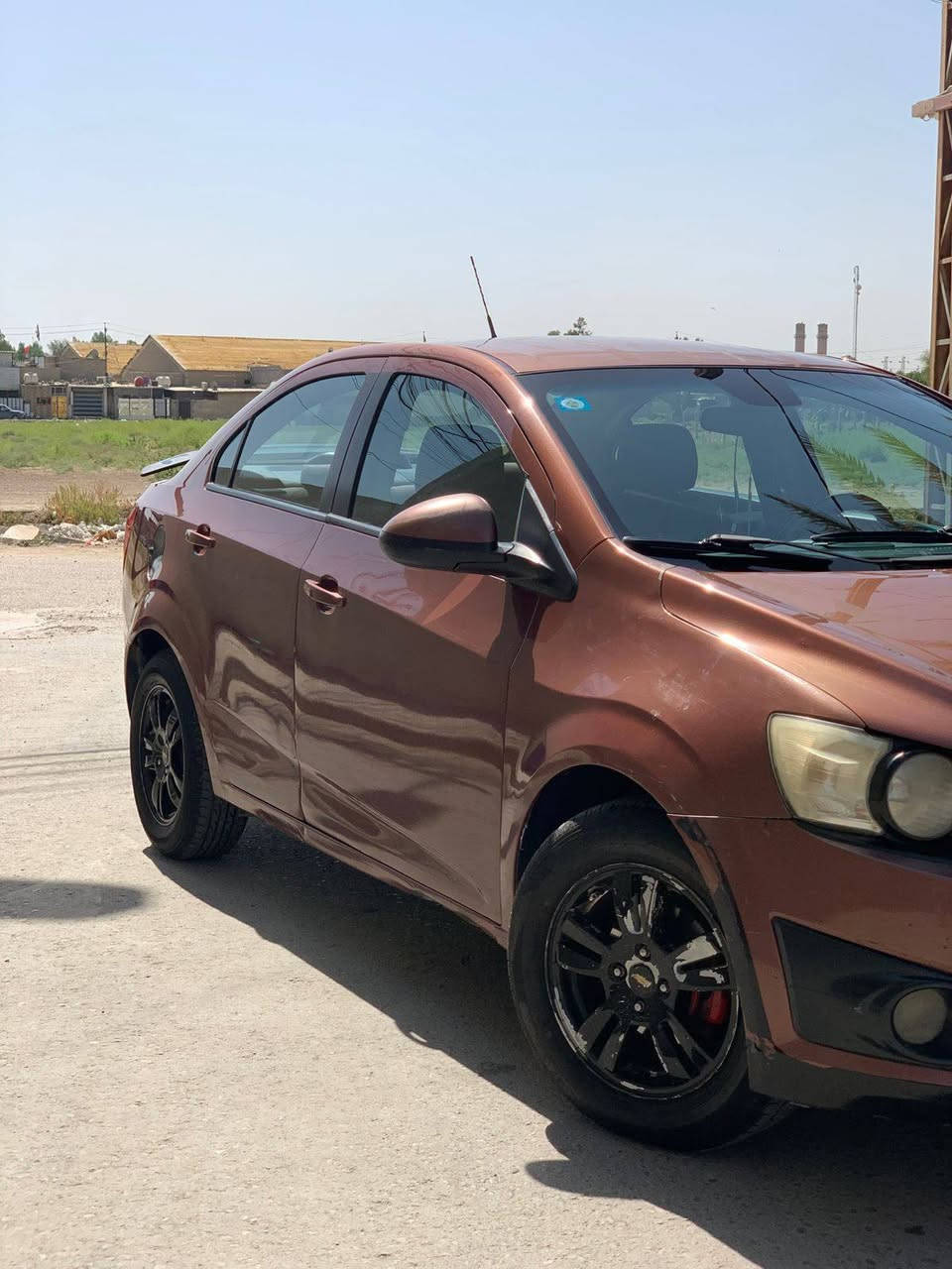 هاي سيارتي شوفر سونك 2012 اريد مراوس بفورتي *********** سيارتي بيها ضربه بين لبابين ماواصله للتكمه
