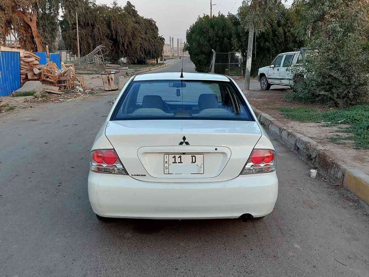السلام عليكم 
للبيع لانسر 2011 شركه عامه مكفوله من الصبغ حتى الدعاميات محرك 1600 كير اوتو سياره جديده برغي ممفتوح بيها كلها وضع شركه السعر 110$ ورقه بيها مجال بسيط للاستفسار ***********
