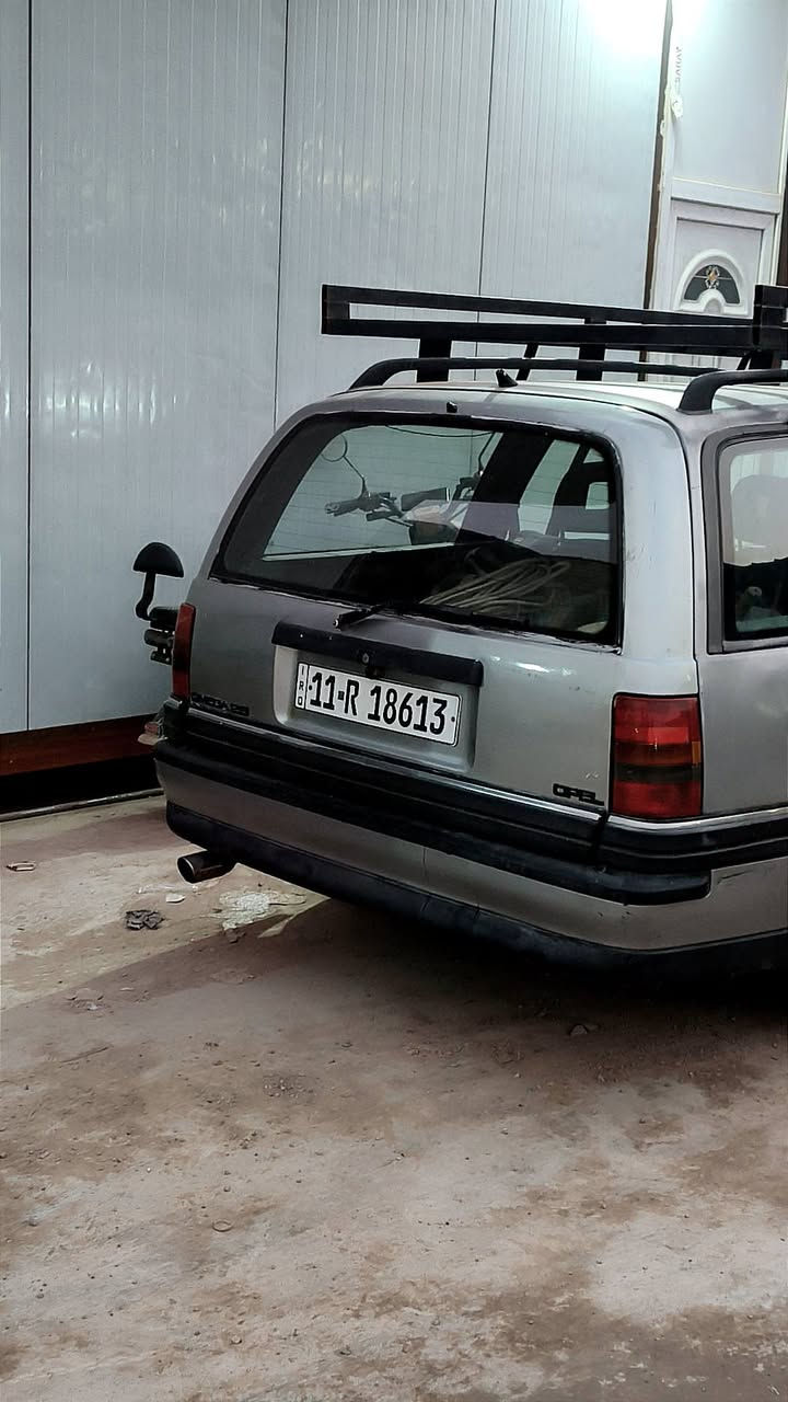 اوميكا ستيشن موديل 88 حجم المكينه 26 سياره نظيفه داخل وخارج وتخم تاير وباتري مكينتها تنفخ يعني كايمه سعرها 40 ورقه


**إذا كنت صاحب هذا الإعلان وتريد حذفه لأي سبب، رجاءا أرسل رسالة إلى الدعم الفني**