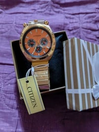 ساعة • سيتزن • توصيل خاص