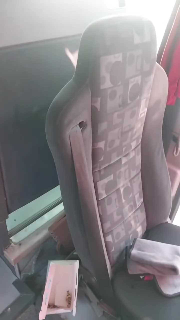٤٠٤ للبيع رقم انكليزي مديل ٩٥ للتفاصيل اتصل ***********
