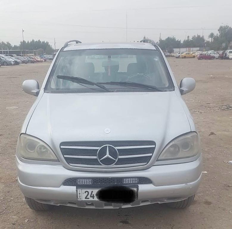 السلام عليكم 
مارسيدس ml
للبيع او المراوس 
موديل ٢٠٠٠
بيها صبغ قطعتين فقط بدون دواخل
كير مكينة تبريد حدادية خير من الله 
رقم دهوك تحويل مباشر 
السعر ٨٥ وبيها مجال 
مكان السيارة بغداد شهداء البياع 
للتواصل: ‭٠٧٧٢ ٩٩٣ ٥٠٥٦

