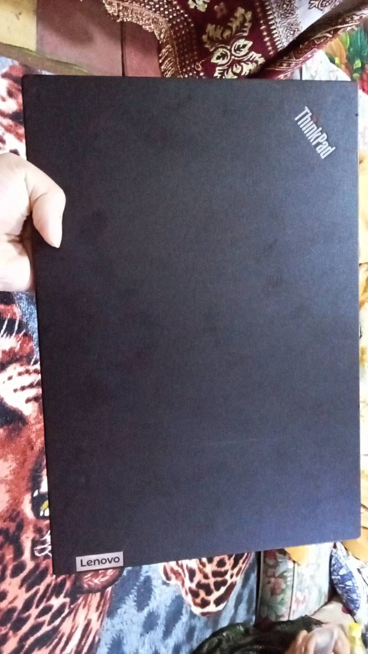 السلام عليكم....
لابتوب LENOVO Thinkpad L15
1-الحجم 15.6.
2-نوع المعالج الجيل العاشر10.
3-حجم الرام 16gb قابل للتطوير.
4-نوع الهارد 512 gb قابل للتطوير.
5-نوع المعالج  core i 5.
6-الحالة مستخدم مع نظافة 100%.
7-اللون اسود.
8-فول كيبورد مع ارقام جانبية.
9-كيبور اصل لغة عربي وE .
10-كيبورد لد او انارة.
11-سوبر سلم.
12-نوع النظام وندوز 11pro.
13-يدعم جميع المنافذ منفذ USB عدد 2 منفذ Hdmi منفذ lan ومنفذ اواكس.
14-نوع الشحن تايبسي مع شاحنة اللابتوب الاصلية.
15-نوع البتري ليثيوم 3ساعات فما فوق.
16-الملحقات جنطة و موس وايرلس وشاحن لينفو الاصلي .
السعر 415 .
للاتصال :***********
