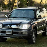 لاندكروزر • V8 • ٢٠٠٤