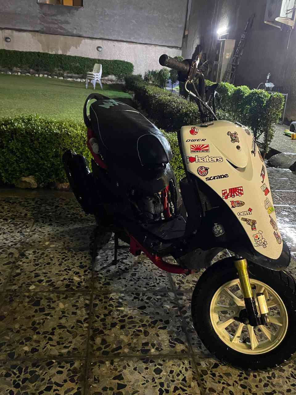 مكلف بالنشر ماكس عدله مال لعب دراجه تعمير جديد بيها صدر بيها وياله مشيف دراجه بلاديه حلوه خرسه صوتها مينسمع بيها صالنصه fm سعرها 500 وبيها مجال قليل


**إذا كنت صاحب هذا الإعلان وتريد حذفه لأي سبب، رجاءا أرسل رسالة إلى الدعم الفني**