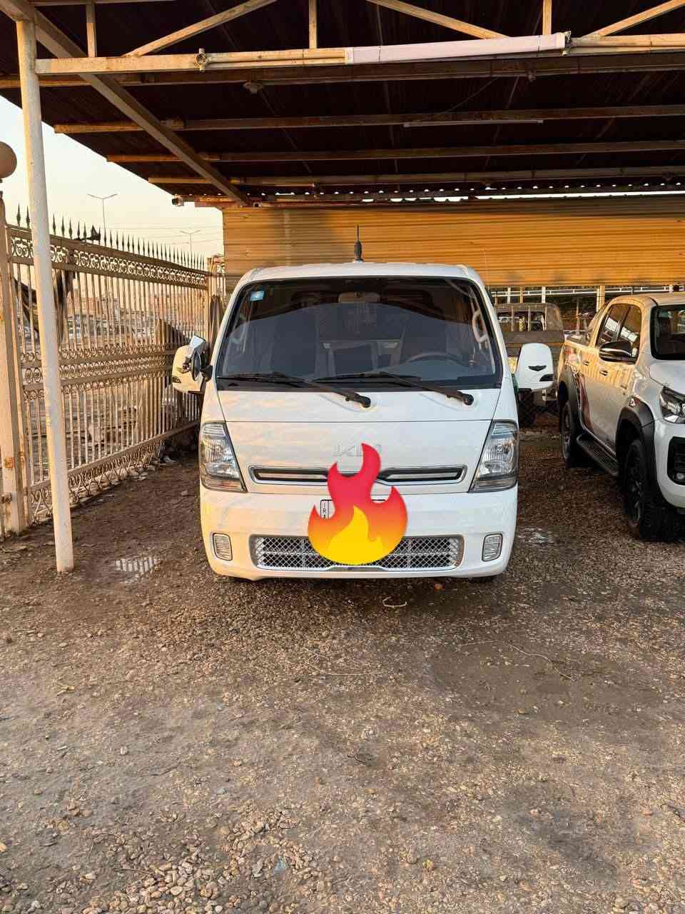 سلام عليكم ***********
كيه بنكو 2022 طالعه ب 2023  ماشيه 55 حقيقي رقم كربلاء
ضرر فقط بارد ب البنيد شبر وصبعين ب الباب  بدون فتح وتبديل مكان بابل القاسم
السعر ١٤٥ وبيه مجال قليل
