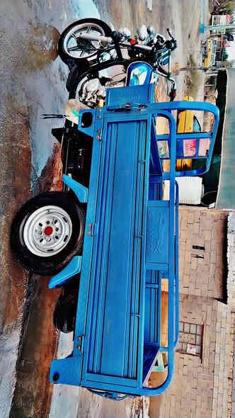 سلام عليكم ستوته للبيع مديل ٢٣ مرقمه ستوه سنويه ٢٠٢٩ تنتهي مكفوله وكيله نبيل جرد السعر مليونين و ٤٠٠ وبيه مجال للشراي مكان دوانيه مركز للاستفسار الاتصال على الرقم ***********
