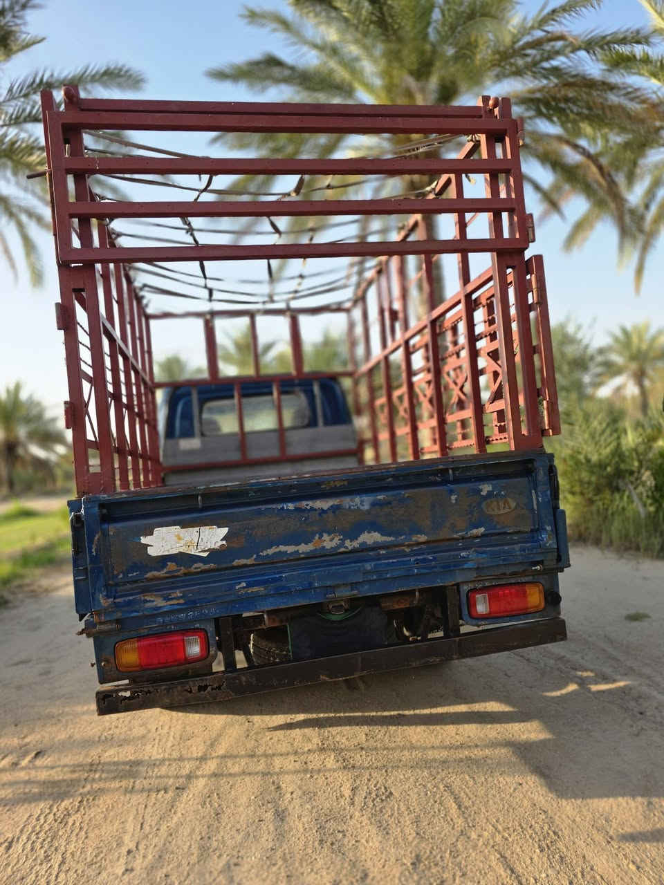كيا فونتيرة موديل 98 كير ومحرك واكسل وبطاريه وتخم تاير حداديه مكفول سنويه 2027 بسمي رقم بغداد ***********مكان بابل
