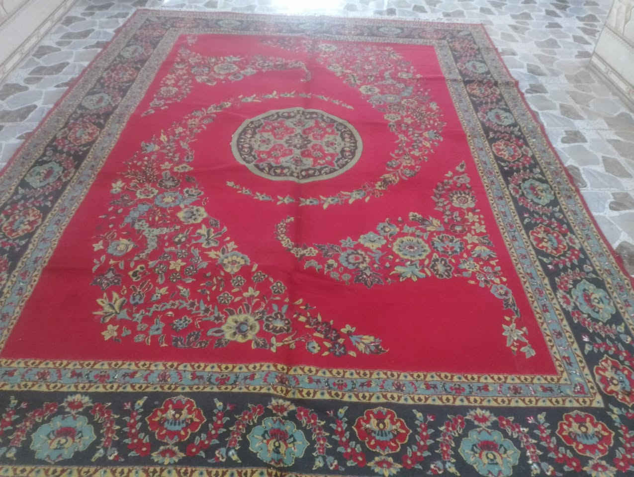 صوبات كهربائيّة البيع شرط وفرشات ومجمد البيع اتصل ***********
