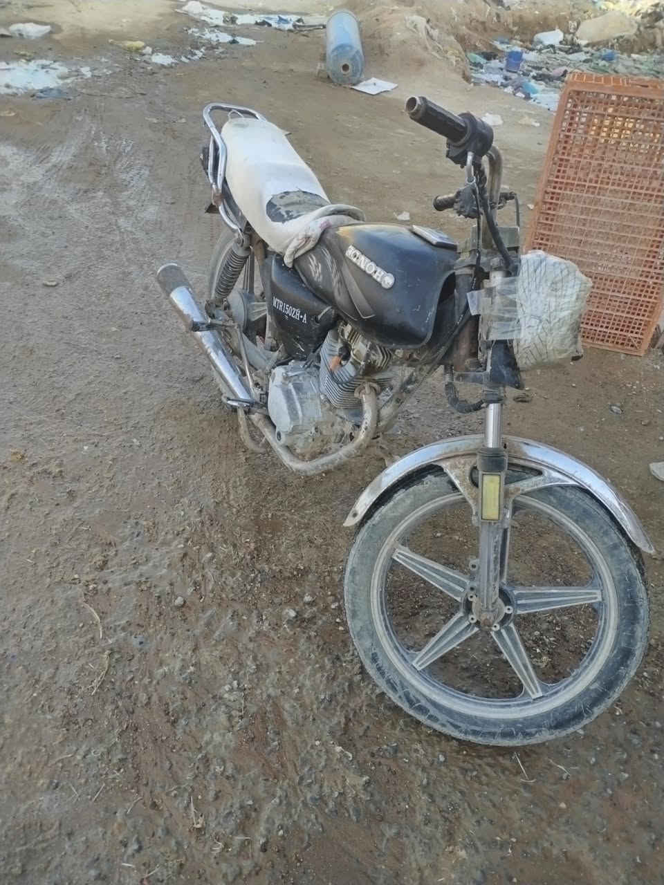 ***********دراجه للبيع 5 قير سعر 250
