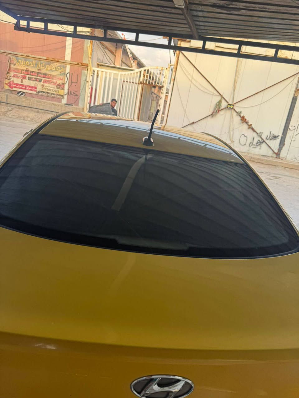 السلام عليكم اكسنت للبيع امريكي موديل 2014 بيها باب خلفيه مكينه وكير وحداديه وتخم تاير كلهن جدد رقم بابل انكليزي بأسمي السعر 85 وبيها مجال العنوان بابل حي الصحه *********** حلة, بابل
