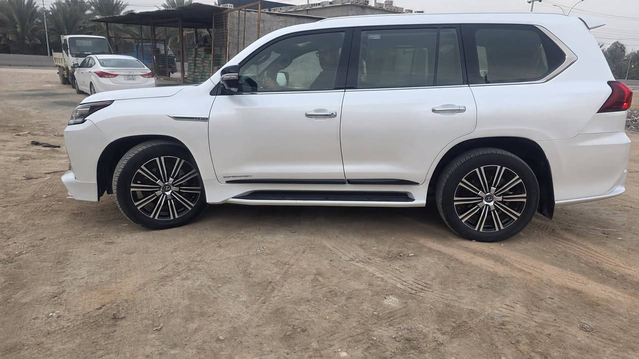 لكزز للبيع
رقم كربلاء 
الون صدفي بريم مكفول 
مديل ٢٠
للاستفسار،    ***********
غير متواجد.عل فيس
