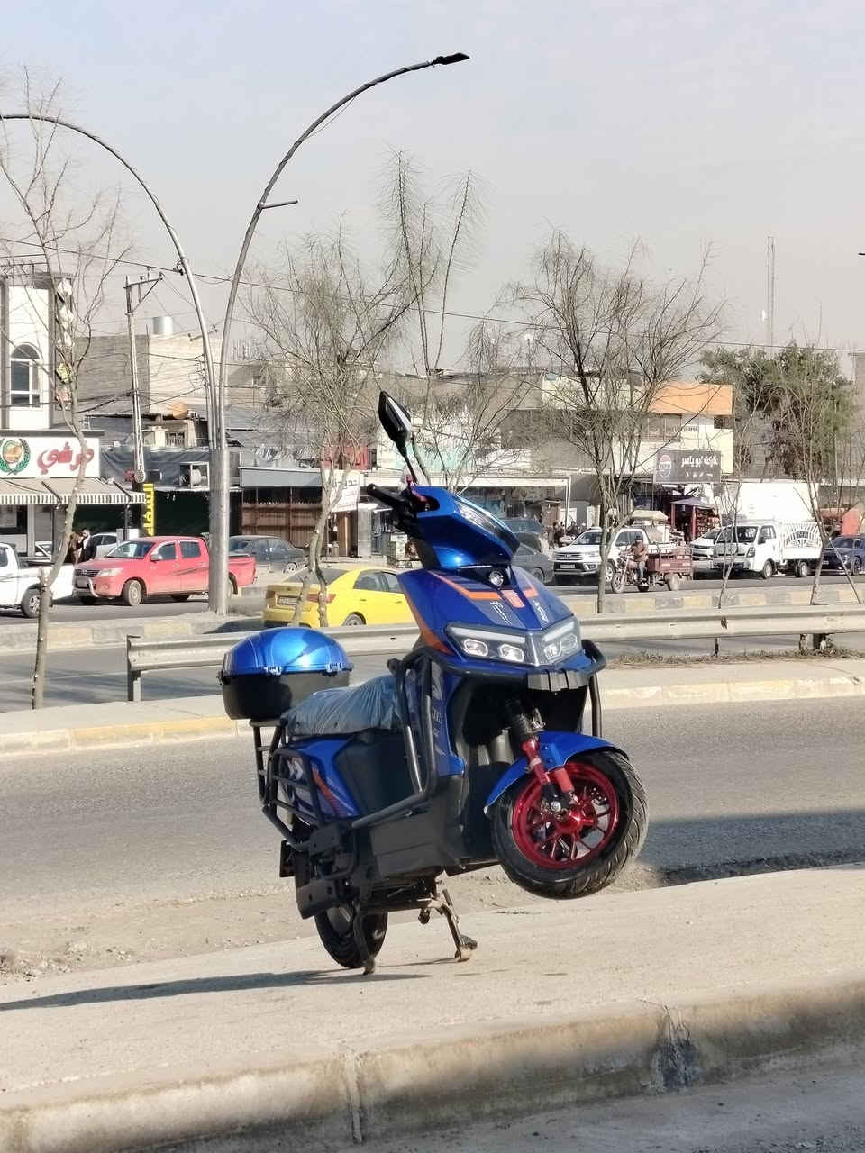 ا
السلام عليكم اخوان عندي هاي دراجه للبيع دراجه نضيفه فول بطاريات 6 العنوان موصل الي يريدها يتصل علي ***********
