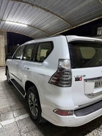 لكزز برادو موديل 15 خليجي بريم  محرك 8 سلندر  ماشية 250 الف حقيقي  باا...