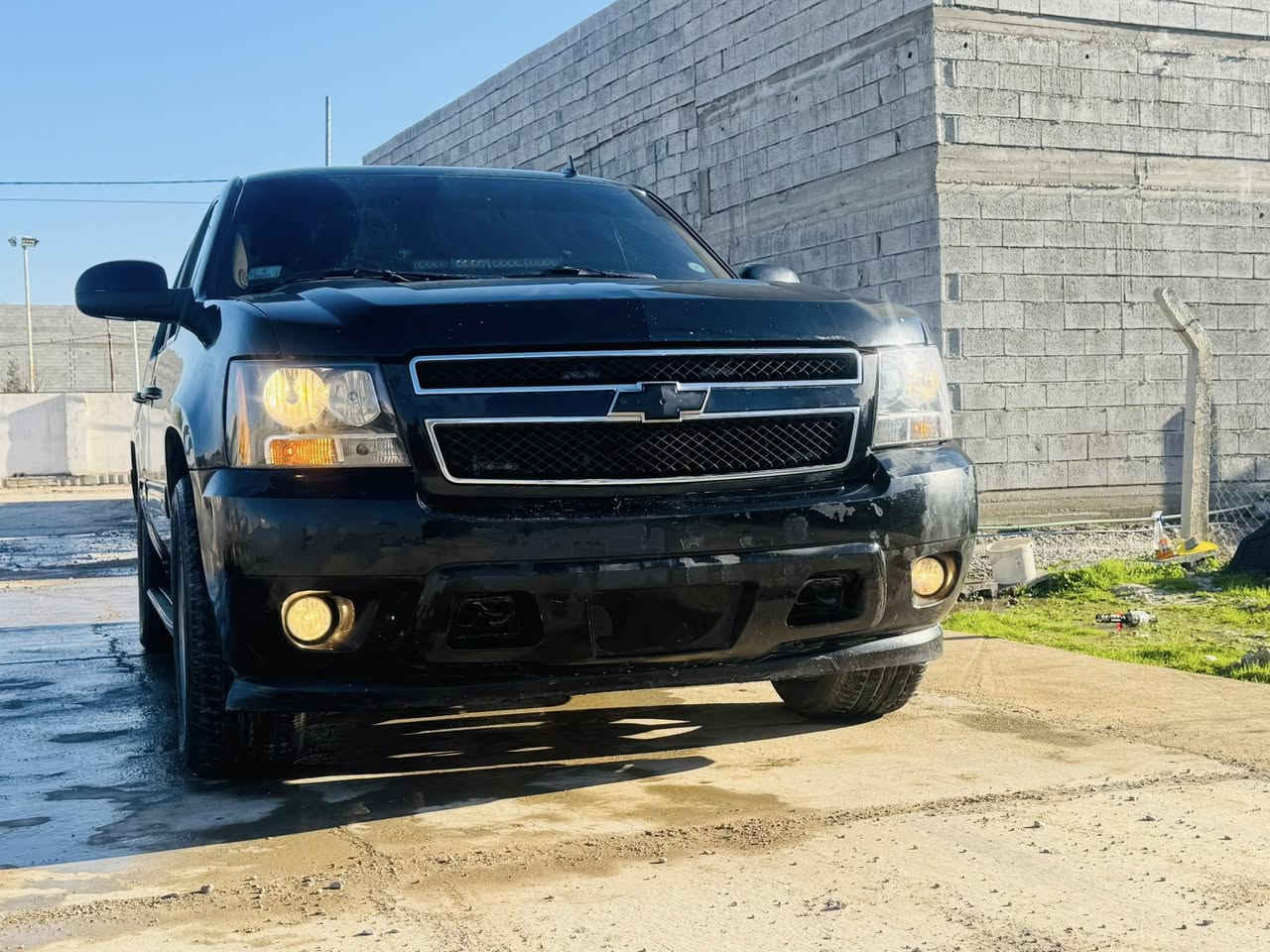 تاهو ادوات  2011 بدون گصة كشنات جلد كهربائي تدفئة وتبريد السيارة نظامين غاز وبانزين  شاشة خلفي وامامي السيارة خير من الله ماناقصها شي فئة LTالسعر 90 وبيها مجال


**إذا كنت صاحب هذا الإعلان وتريد حذفه لأي سبب، رجاءا أرسل رسالة إلى الدعم الفني**