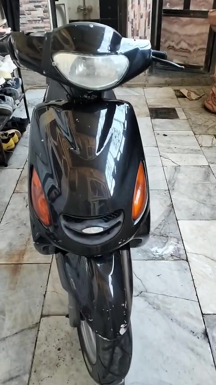 اگزز مفتوحه الدراجه شغاله وشلعتها تخبل سعرها ٣٠٠


**إذا كنت صاحب هذا الإعلان وتريد حذفه لأي سبب، رجاءا أرسل رسالة إلى الدعم الفني**