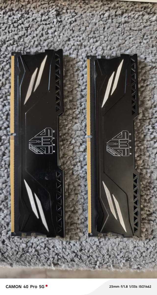للبيع رامات 8×2     16G      DDR4
السرعة  ٣٢٠٠ ميغا هيرتز

السعر  ١٠٠ الف
مكاني نجف


**إذا كنت صاحب هذا الإعلان وتريد حذفه لأي سبب، رجاءا أرسل رسالة إلى الدعم الفني**