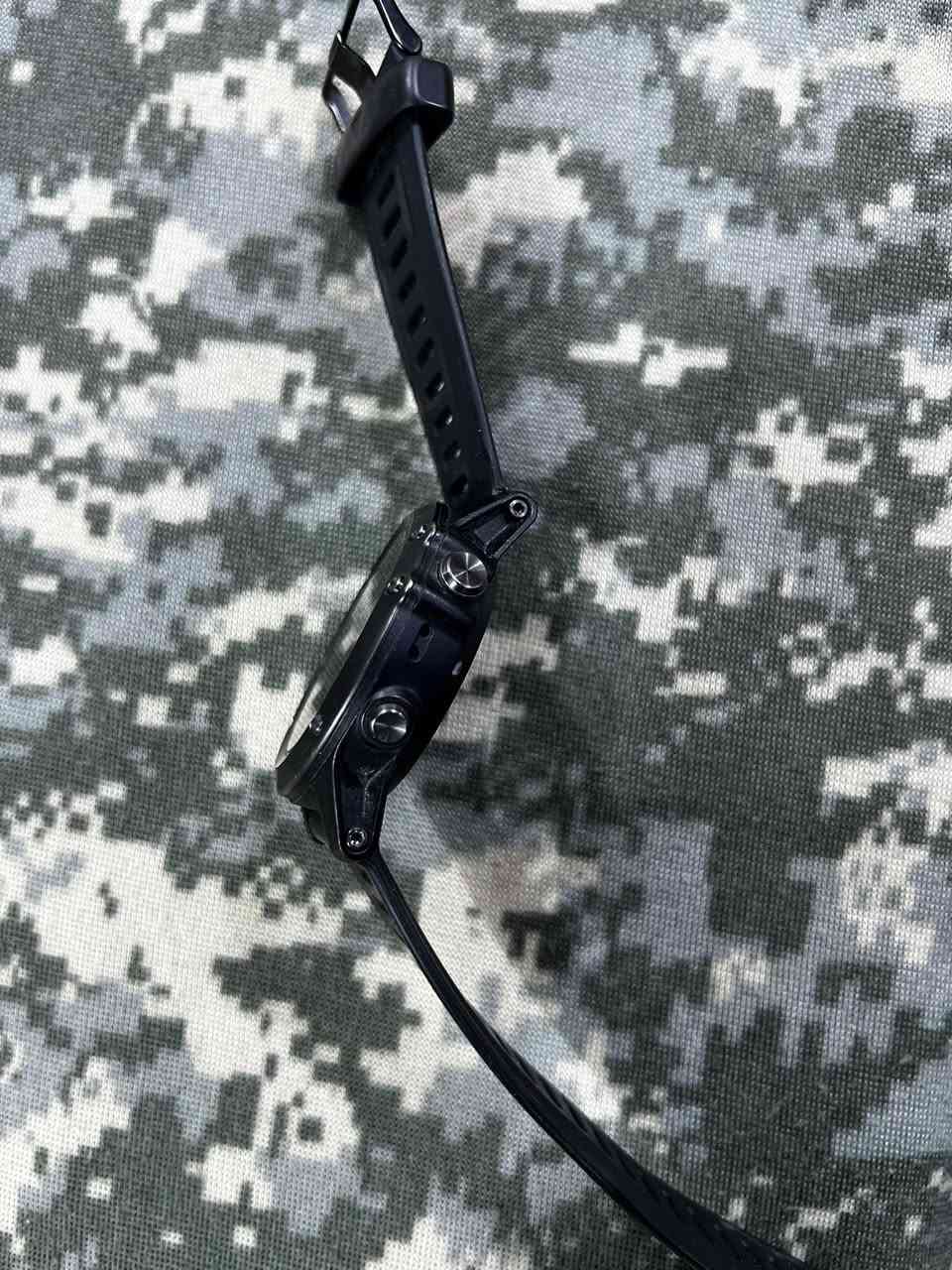 يالله 
ساعه كأرمن فينكس 3 نظيفة 
حجم ساعه 51حجم سير 26
تواصل خاص او واتساب يوجد توصيل 🚚


**إذا كنت صاحب هذا الإعلان وتريد حذفه لأي سبب، رجاءا أرسل رسالة إلى الدعم الفني**