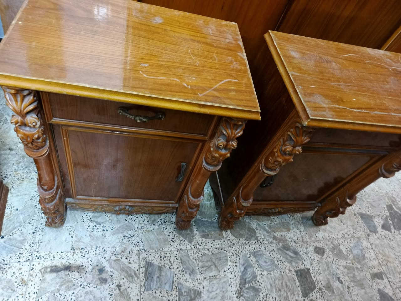 غرفه أم السته زان نضافه زيرووو تكمه تفصال درجه اولى ‏‪***********‬‏
