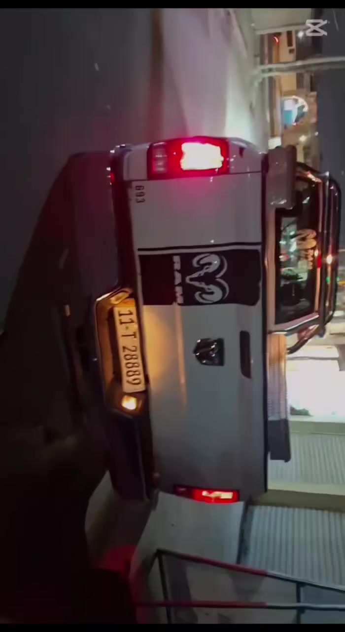 رام ٥٧٠٠ تو ويل سيارة ماشية 29 ميل حادث جاملغ ايسر بالصفحة سيارة جاهزة ونظيفة اي نقص مابيها رقمها بغداد السيارة تك قمارة مكان السيارة بغداد السيارة بأسمي والسعر 195.  موديل ٢٠٢٣
رقم الهاتف الاول:***********
رقم الهاتف الثاني:*********** 
للمراسلة او للاستفسار على الواتساب الرقم الاول .
