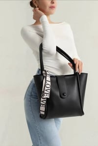 حقائب • جملة • نص درزن