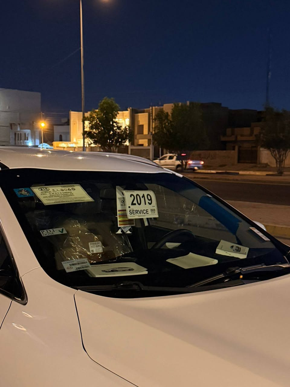 السلام عليكم
للبيع سورنتو موديل 19 ماشيه 160رقم بغداد الدولي بسمي تحويل مباشر 
فول موصفات عدا البنوراما محرك 6سلندر كشنات جلد وكهرباء 
سبعه راكب ويل كروم  بصمه ابواب وبصمه تشغيل 
السعر 220ورقه بيها مجال بسيط 
السياره بيها بنيد مبدل قطعه بلاديه وكاله
مكان السياره الرمادي 
للاتصال *********** الشراي يتصل ويتدلل
