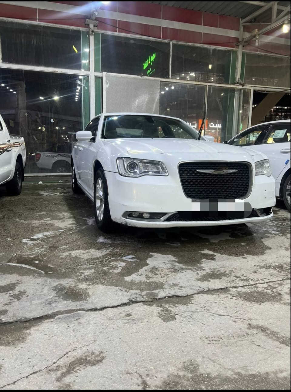 السلام عليكم 
اوباما للبيع  165وبيهه مجال
ماشيه 80 حقيقي 
رقم مثني الجديد لل31
موديل 17اصل 15بأسمنه مداور ثاني يوم 
حادثهه جاملغ ايمن وشويه من الباب ..الجاملغ مبدل 
وبيهه دحجه بسيطه بالجاملغ الخلفي الايمن هنا بالعراق 
مكينه وكير وحداديه وتبريد شرط 
مكان السياره السماوه ***********
