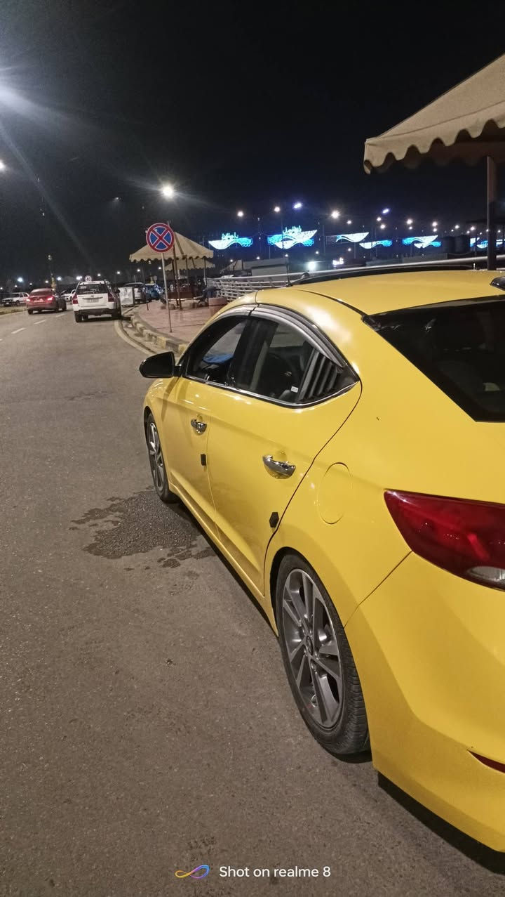 سلام عليكم للبيع النتره 2018امريكي  فول موصفات  رقم بغداد باسمي ضرر باب السايق مبدل بدون دواخل محرك كير شرط 
استفسار 
***********
