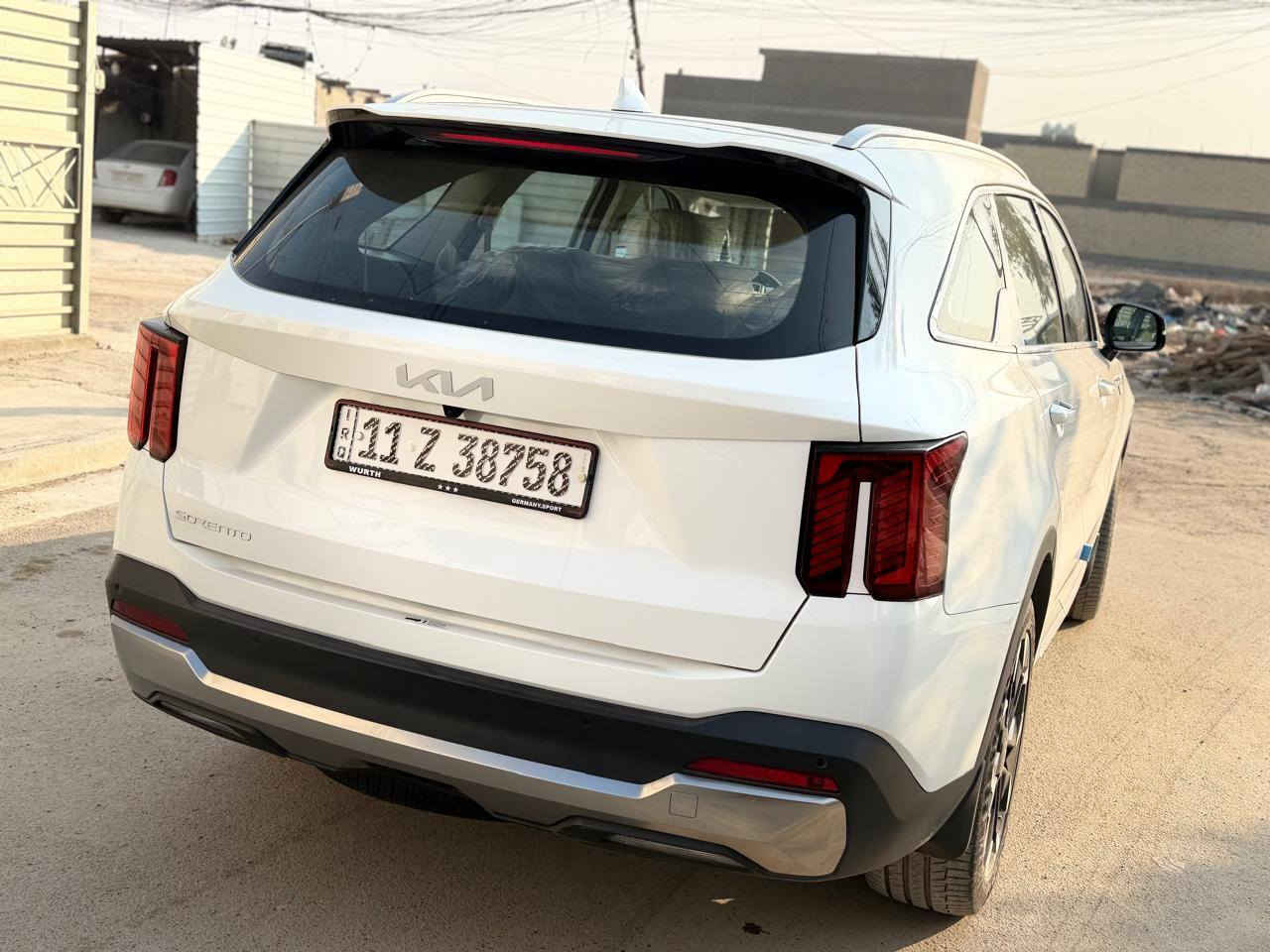 السلام عليكم كيا سورنتو موديل ٢٠٢٥ مكفولة كفاله عامه فول مواصفات بانوراما ماشيه ١٥ الف ضمان دهن بلشركه مكان السياره كفاات السيديه قرب تقاطع درويش 
السعر ٣١٩ وبيها مجال 
***********
