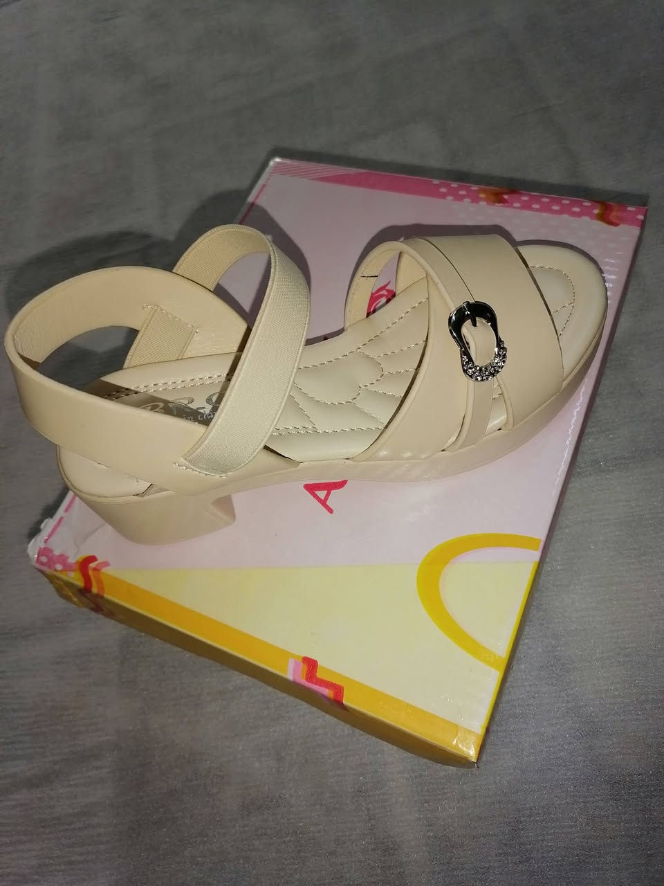 صنادل موديلات 2026
العنوان حي العدن مجمع اطلس الطابق الثاني محل البسة واحذيه كرز


**إذا كنت صاحب هذا الإعلان وتريد حذفه لأي سبب، رجاءا أرسل رسالة إلى الدعم الفني**