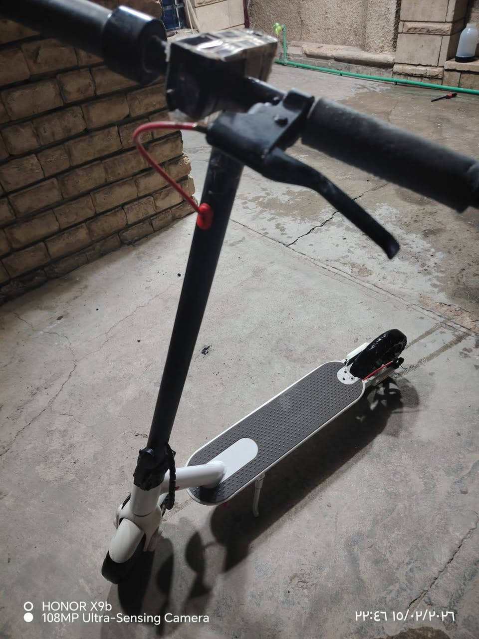 السرعة 25 السعر 250 وبي مجال 
الرقم ***********
