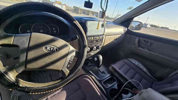 سلام عليكم سورنتو مديل ٢٠٠٧  امريكي مكينه ٣٨٠٠ ٦ سلندر 
سياره جاهزه على اخير  تبريد ثلج سياره مكفوله من الكصه ومن العيب الشرعي السعر ١١٥ بيها مجال شراي يدلل ***********
