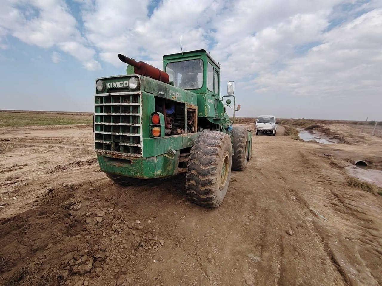 شفل البيع كامتسؤ حجم ٨٠ موديل ٩٢ مكفؤله كفاله عامه مكينه كير  السكنات بم نوزلات شفل جاهز لعمل   شفل ابيعلك بدون مداور راعيه مايندله مكفؤل عشايرن سعرها ٧٥وبيه مجال مكان ميسان لاستفسار اتصل ***********
