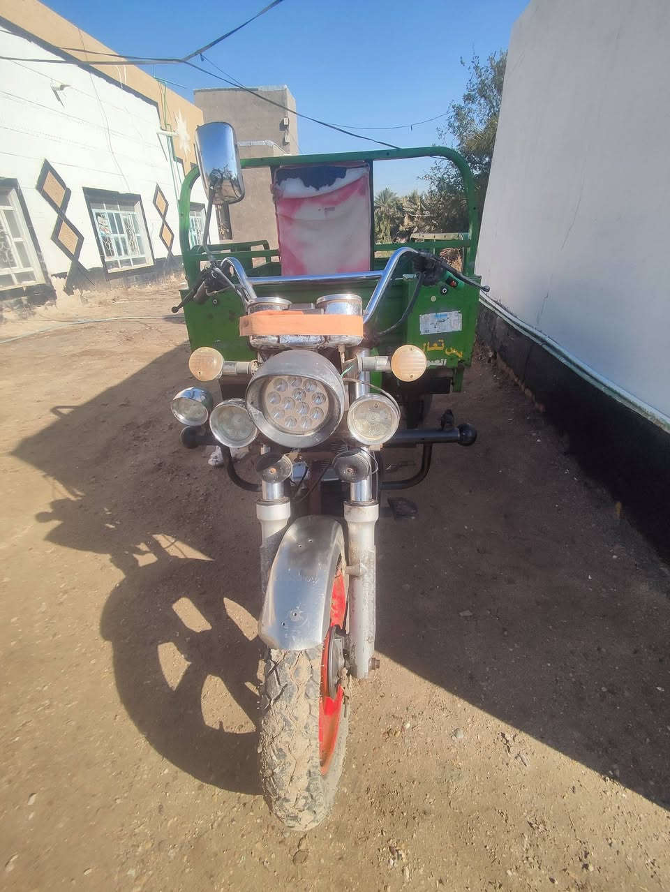 السلام عليكم ستوته للبيع موديل 21 جاهزه من كل شيء كهربائيات مكينه 23 يكلف بالنشر ***********
