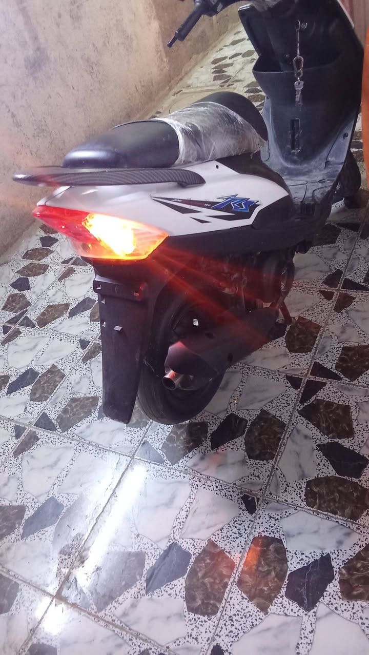 ماكس عدله شغاله مكينه ناعمه لا نضوح ولا تبخير       نقص سلف وشاير    مكان بغداد  الشعب   السعر 400  ***********
