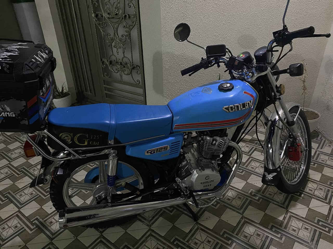 السلام عليكم دراجة اربع كير نامة سونك محرك غطاس رقم نجف سنوية بأسمي نظيفة مكفولة كفالة عامة 
السعر : مليون و350 الف 
رقم الهاتف للتواصل واتساب ***********
