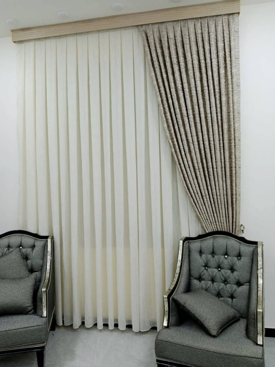 ستائر ألدار 
اقمشه تركيه 
بأسعار مناسبه مناسبه 
توصيل بغداد كافه المحافظات 
العنوان بغداد حي الحسين شارع 20 مجاور نمور 
الاستفسار ***********   ***********
