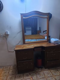 غرفة صاج • مكتبة • شعب