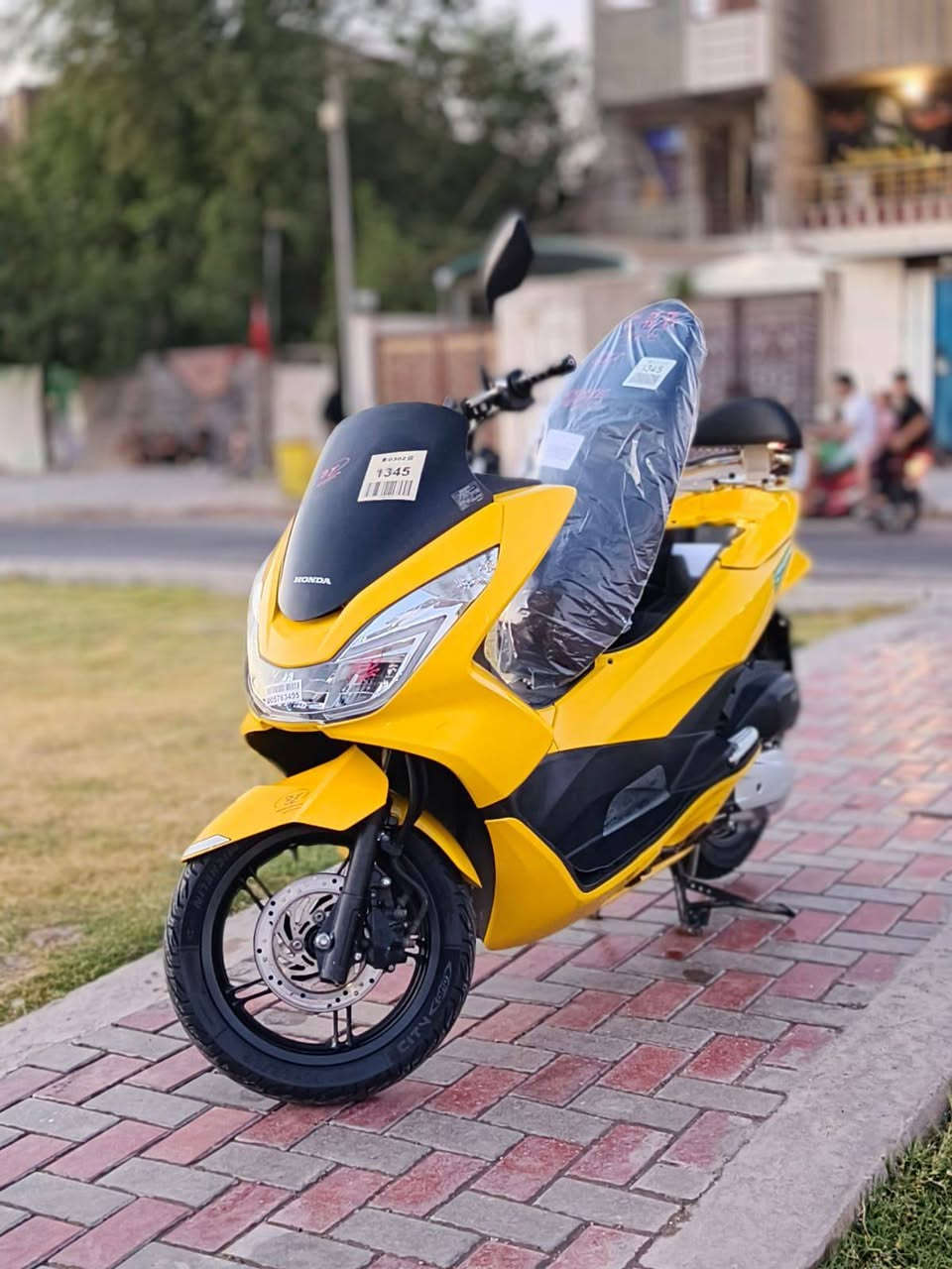 سلام عليكم.... 
دراجة  (PCX)(جيل الثاني)🛵 للبيع
دراجة شلعه معدل كهربائيات كلهه شغاله 
دراجة جديده بلاديه 
أي نقص مابيهة
جيب فيتر وتعال افحص
العنوان بغداد مدينه الصدر  الاستفسار الاتصال على الرقم 📞 ***********
