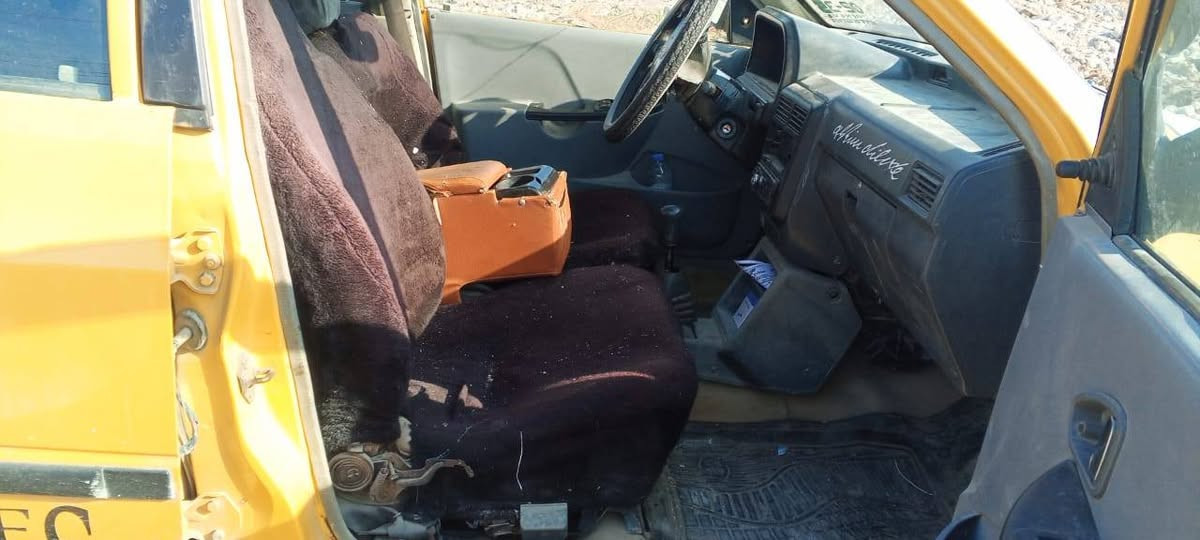 سايبا للبيع مكينه وكير نضيف كابون بانزين بيها شرط تحويل سيارة شغاله جاهزه هيئه وغرامه صفر 
السعر 17بيه مجال بسيط 
‏‪0750 899 1453‬‏
