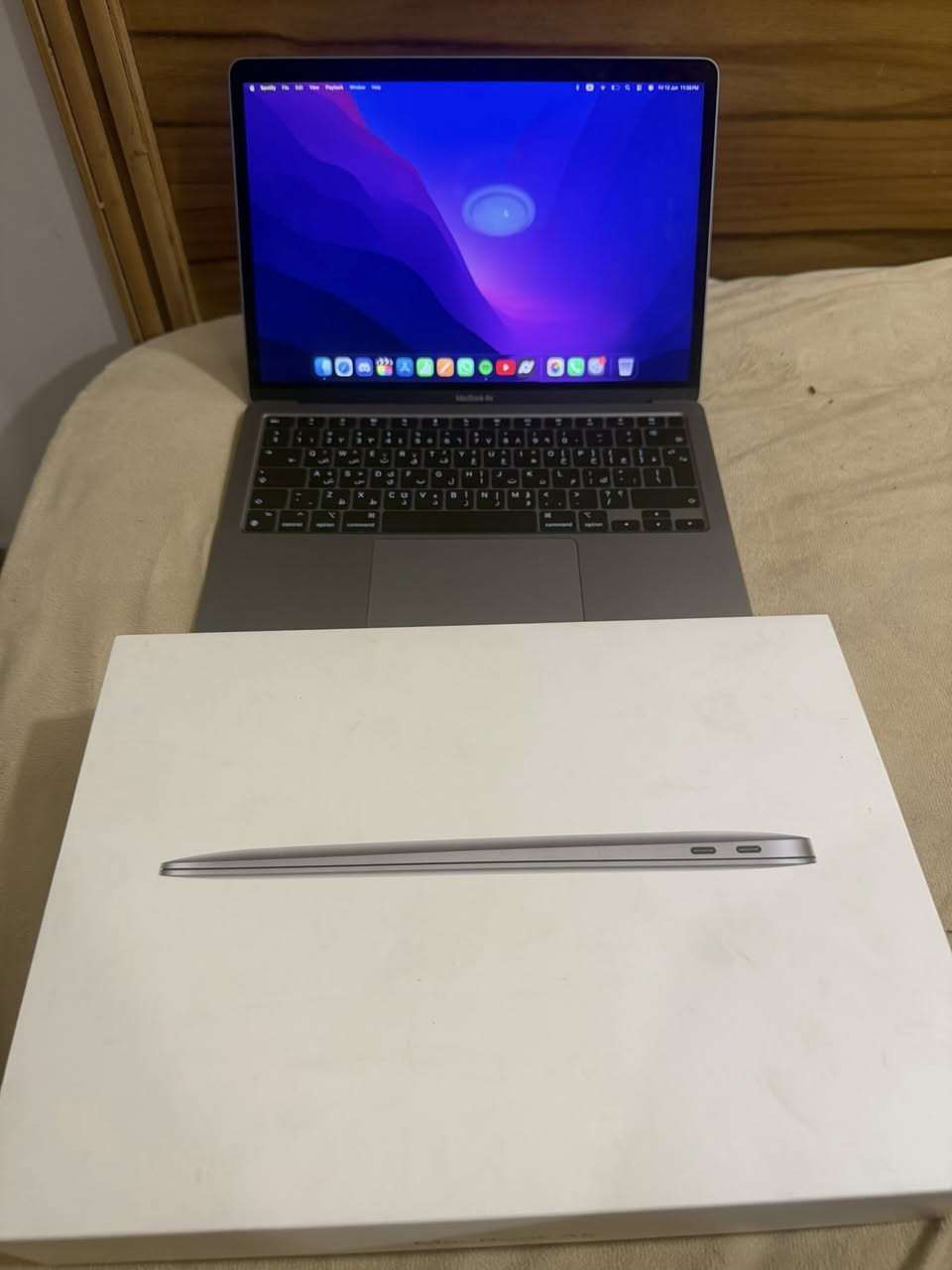 macbook air m1 13 inch
8gb ram
256 gb ssd
الجهاز اوبن بوكس بعده بالضمان البطارية ١٠٠٪؜ ودورات الشحن ماتتجاوز ال٥
واتساب ***********
