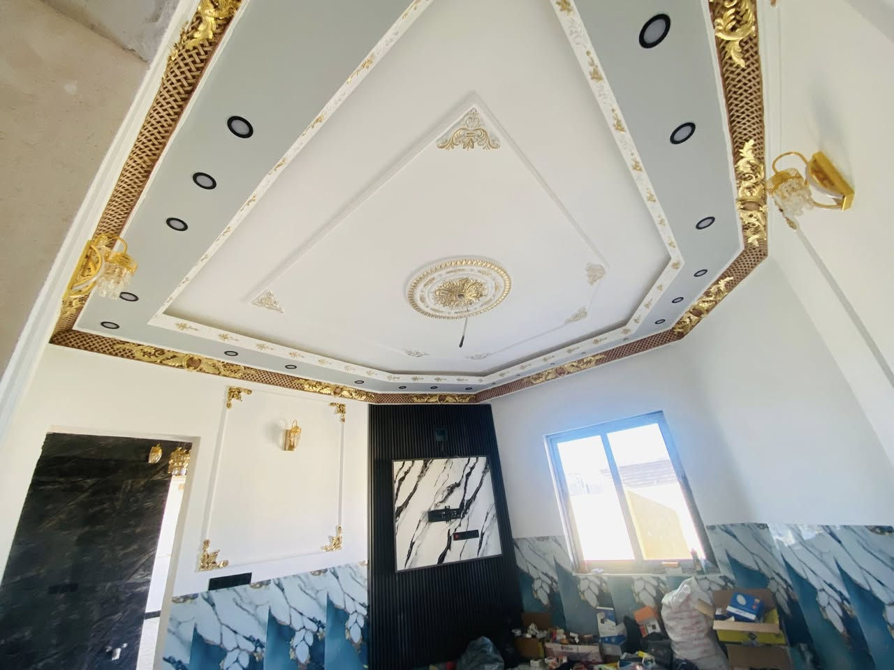 اللهم صلِّ وسلم على سيدنا محمد
نقدّم لكم أجمل وأحدث ديكورات الجبس بورد الداخلية
تصاميم عصرية ✔️
تنفيذ دقيق وجودة عالية ✔️
أسقف، جدران، سبوت لايت، أشكال كلاسيك ومودرن ✔️

نلتزم بالمواعيد ونضمن الإتقان في العمل
للاستفسار والتواصل:***********
