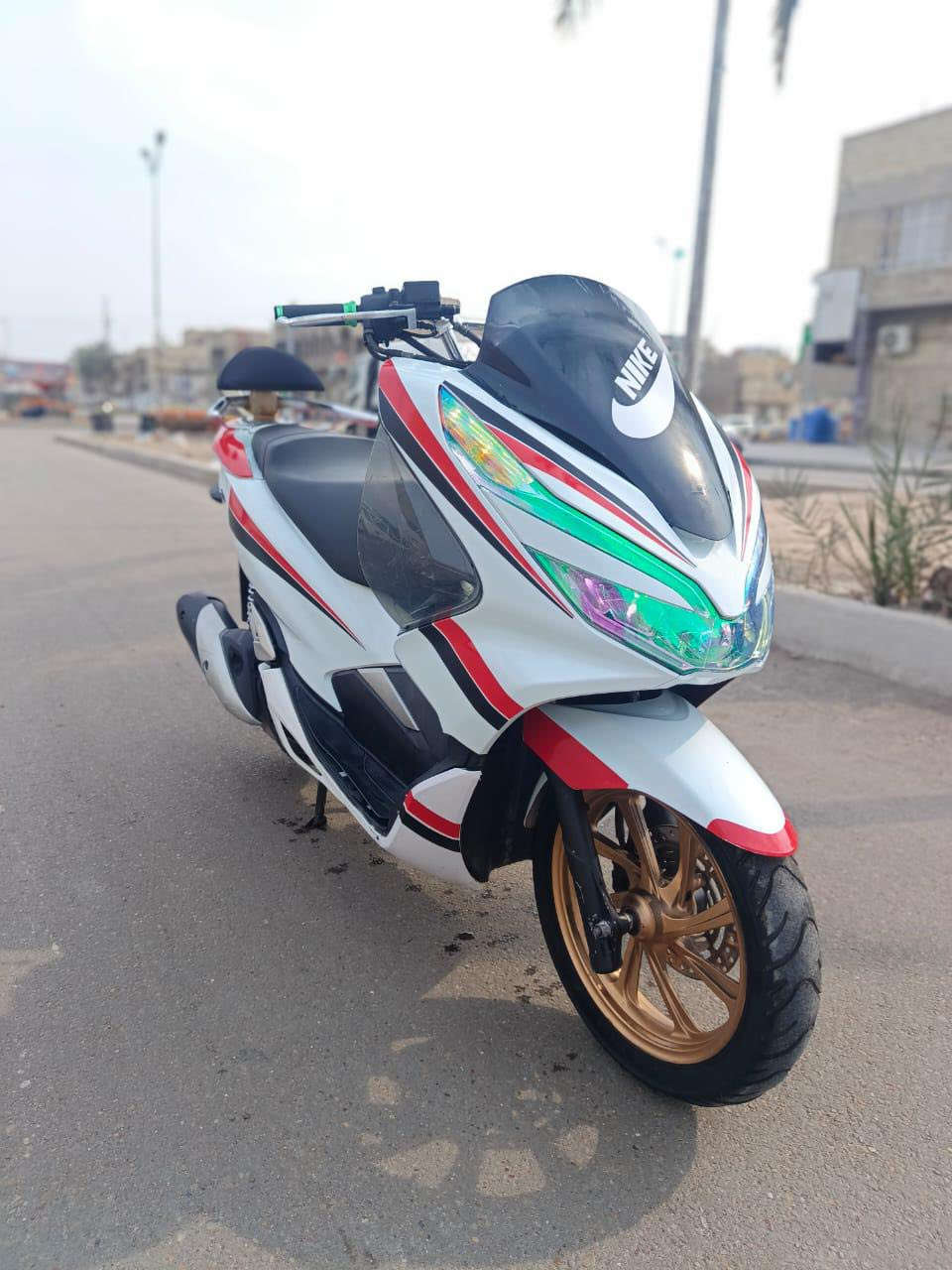 سلام عليكم بيس اكس جيل الثالث دراجه حلوه شلعه معدل ماشيه28 مكينه150 حساسات كهربيات كله شغال جيب فيتر وتعال افحص سعر1950 عنوان مدينه الصدر. رقمي***********
