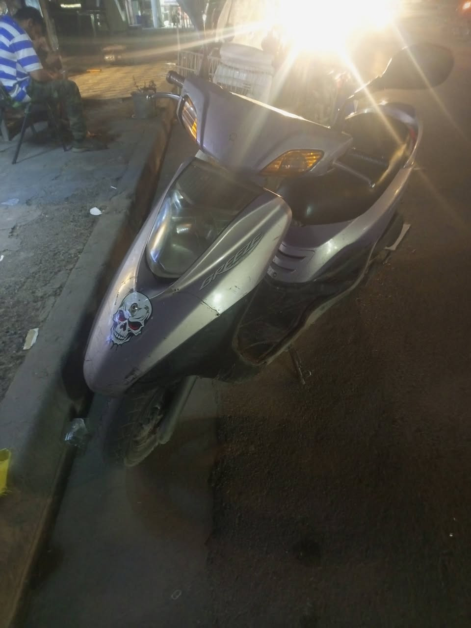 سلام عليكم بريز كلشي بلادي اكفلك مكينه دراجه نضيفه حيل مال جنأي كله شغال كهربائيات سلف هندر اشاير لايت عالي ناصي مكاني بغداد الجوادين مال شعله السعر 500 وبيهه مجال ***********
