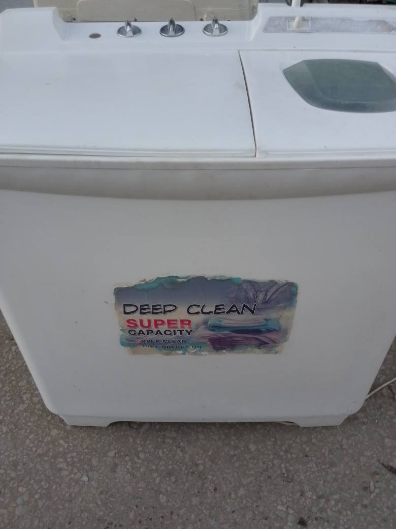 مجموعه غسالات شغالات ع الفحص كل وحده وسعرها مكاني نجف شارع المدينة *********** واتساب النجف, العراق
