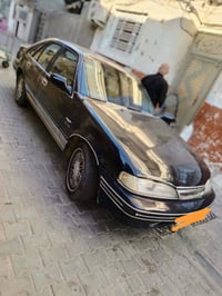 سياره برنس موديل ٩٢  كير اوتماتيك نضيفه سنويه باسمي رقم إنكليزي 077567...