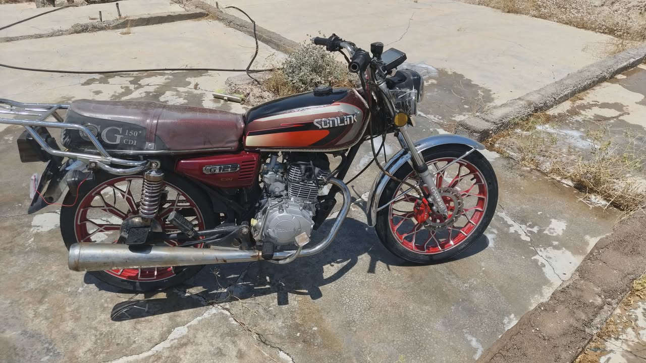 موطور للبيع ومراوس 2024منفيس محرك150 مامفتوح كهربائيات شغاله شاشه شغاله نشرات كلشي جديد السعر خاص الرقم***********
