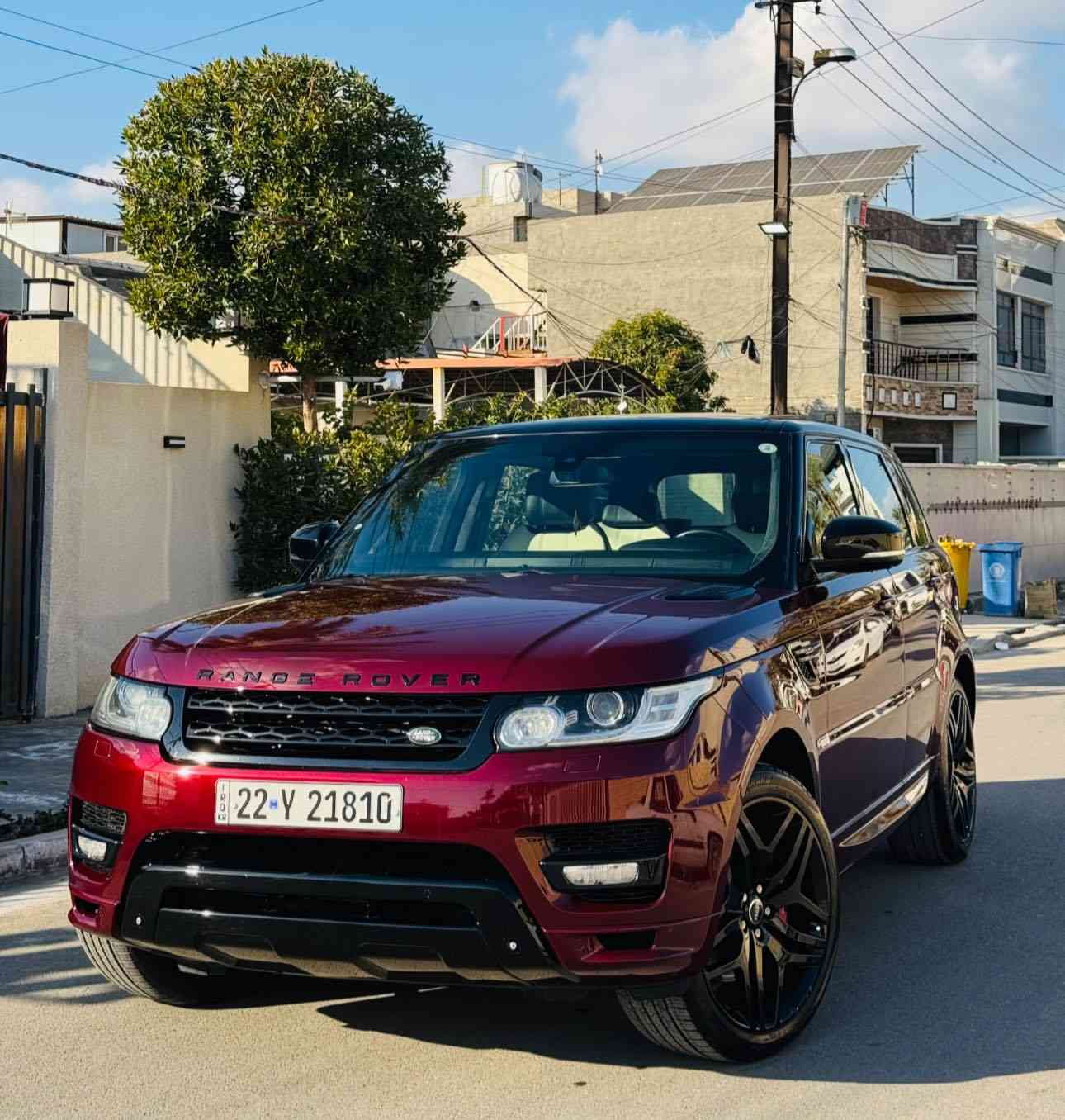 السلام عليكم 
للبيع رانج روفر سبورت V8 2015 سردار (كفاله عامه)
(اوتو بايكرافي)
بانواما 
بصمه 
رادار 
نقاط عمياء 
لايت عدسه 
كشن تدفئه 
حساس امامي خلفي 
٤ كامرات 
دوسات كهرباء 
شاشات خلفيه 
شاشات محدثه موديل 18
ماشيه 103 الف كم 
بيها هوايه مواصفات معروفه بهذا الموديل 
السياره مكفوله من البارد والصبغ والتبديل 
مكينه وكير (برغي ممفتوح بيهن بوضع الشركه بلاديات)
بدون نقص جاهزه (صفر مسج) 
مكانها المنصور
للاتصال ***********
