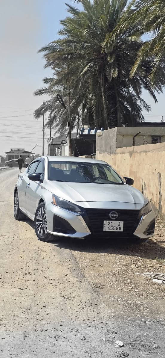سلام عليكم
نيسان التيما موديل 2024

مواصفات SV  فول عده الفتحه 

تريد تحويل تريد وكاله ثاني يوم 

رقم سليمانيه 

مكاني بغداد  

سياره كلش حلوه ونضيفه 

دواخل كله مكفول 

الاستفسار ***********
